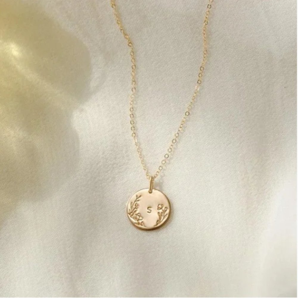 Floral Letter M Initial Dainty Silver/Gold Floral Engraved Boho/Indie Necklace - Picture 12 of 16